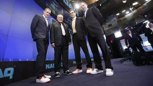 Henderson Visits NASDAQ With Coaches Versus Cancer