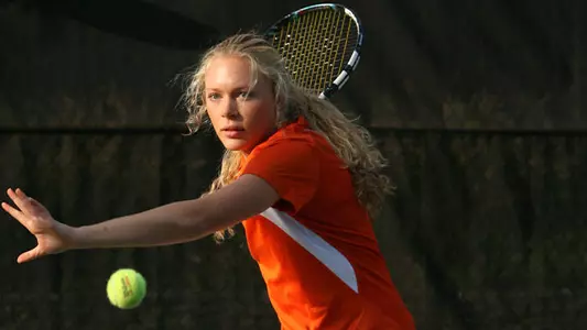 Women's Tennis Wraps Play at Northwestern Wildcat Invite