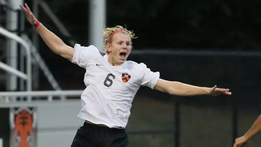 Men's Soccer Defeats Columbia on McSherry's First Career Goal, 2-1