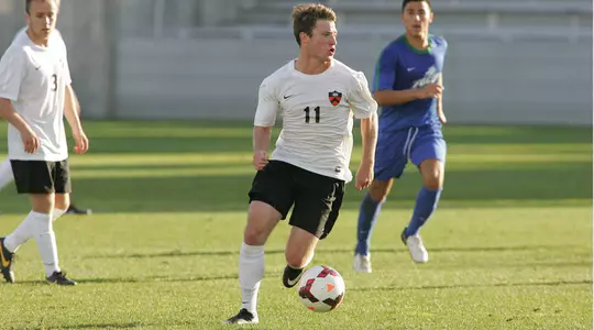 Porter and Doar Score as Tigers Lose Lead at FDU, Fall 3-2 in 2OT
