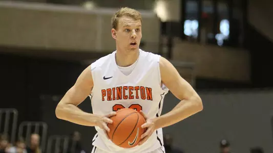 Cold First Half Hurts Men's Hoops as Rally Falls Short at George Mason