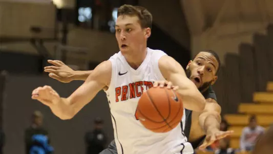 Men's Hoops' Denton Koon to Miss Part of Season Due to Injury