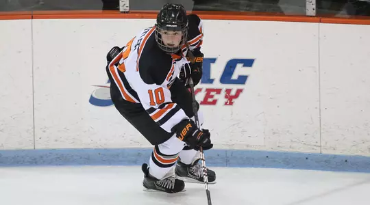 Women's Hockey Starts Second Semester with 6-1 Win Over Penn State