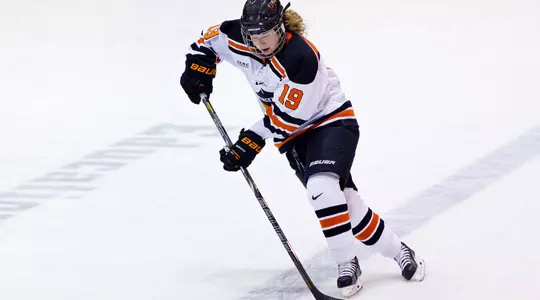 Women's Hockey Comes Up Short in Season Opener at Penn State, 2-1