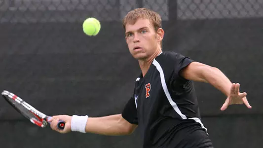 @PtonMensTennis Wins Fifth Straight, Defeats Stony Brook 7-0