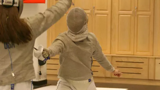 Fencers to Visit Temple, Ohio State This Weekend