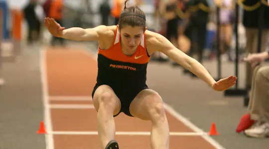 Women's Track & Field to Host St. John's, Saint Joseph's in Tri-Meet