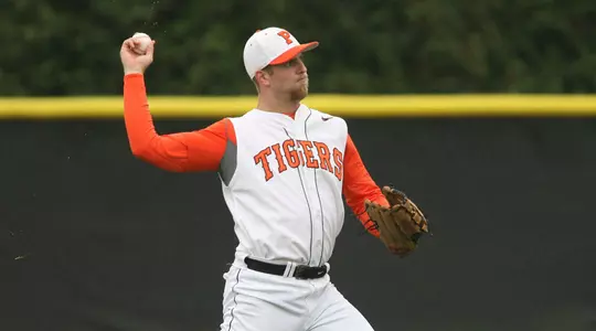 Fifth Inning Rally Not Enough, Baseball Swept at Maryland