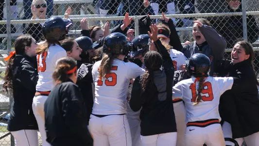 Softball Announces 2014 Schedule