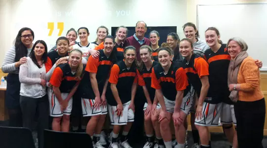 Women's Basketball Clinches Share of Fourth Consecutive Ivy Title