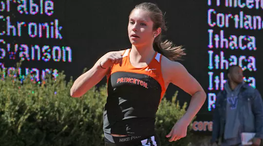 Women's Track & Field Home to Host Larry Ellis Invite