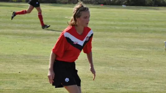 Meet the Women's Soccer Incoming Class: Nicole Loncar