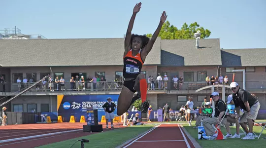 Oliver Finishes 18th in Triple Jump at NCAA Championships