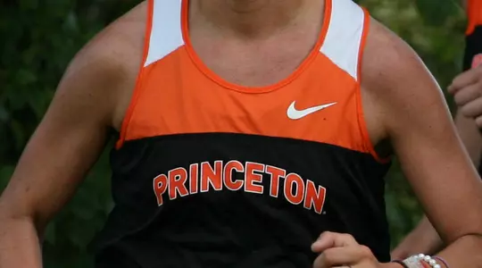 Curham Starts XC Career with a Victory; Team Wins