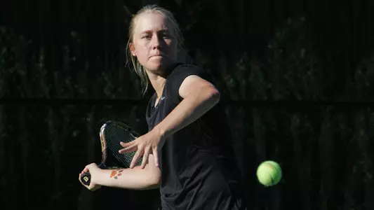 Women's Tennis Splits Squad to Open Fall Season