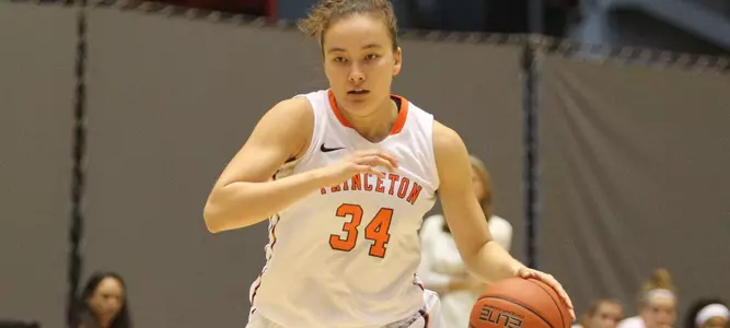Women's Basketball Downs Fordham in Holiday Classic Championship, 67-53