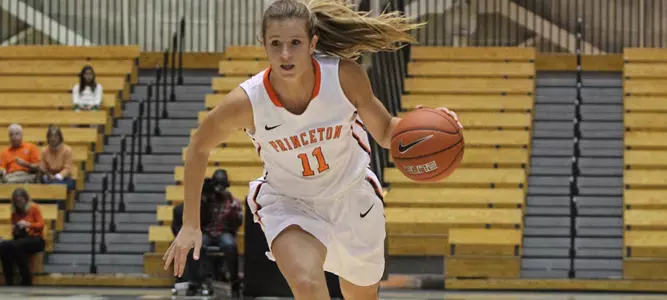 Women's Basketball Remains Unbeaten With 85-55 Rout of Michigan