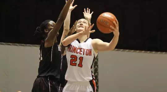 Comeback Effort Falls Short for Women?s Basketball in 78-68 Loss to Harvard