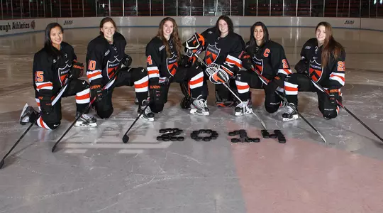 Senior Weekend on Tap for Women's Hockey