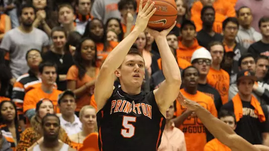 Men's Hoops Sweeps Second Straight Ivy Weekend, Tops Columbia 74-64