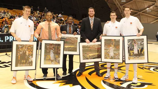 Men's Hoops Defeats Penn 70-65 to Close Ivy Slate