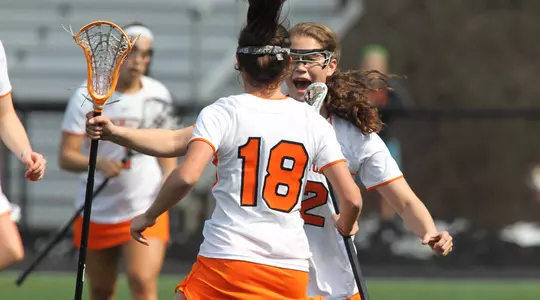 Women's Lacrosse Wins Third Straight in 16-9 Win at SDSU