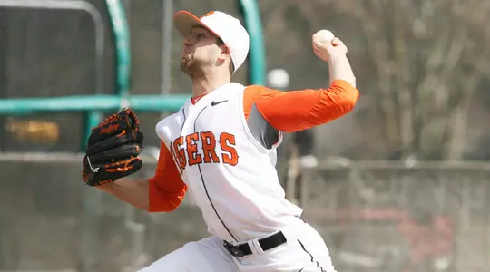 Fagan Posts One-Hitter, Baseball Splits Doubleheader at Navy