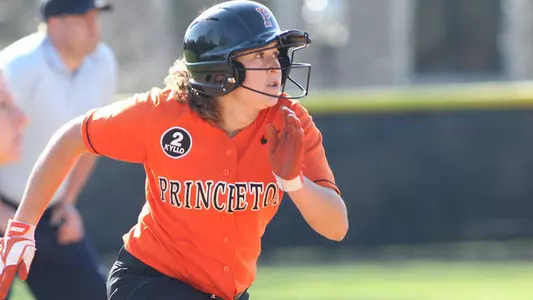 George Mason Squeezes Past Softball in Twinbill Sweep