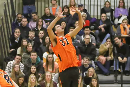 Volleyball Opens West-Coast Swing With 3-0 Loss To Ninth-Ranked UCLA