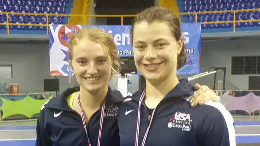 Fencers Take Part in October NAC Event in Oregon