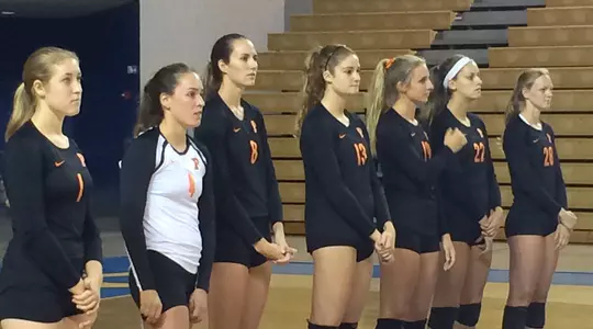 Volleyball Claims Delaware Invitational Title With 3-1 Win Over Manhattan