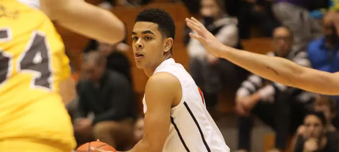 Young Earns Second Ivy Rookie of the Week Honor