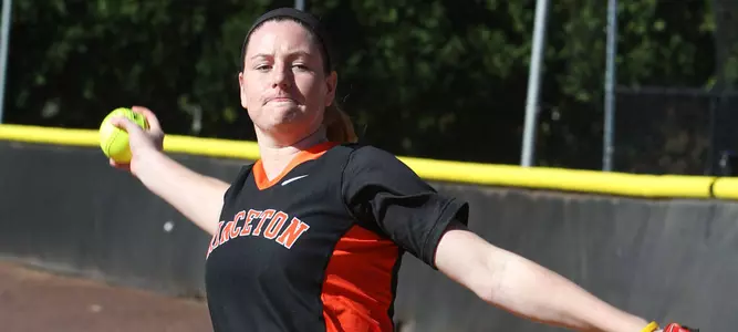 Late Rally Falls Short for Softball Against Dartmouth