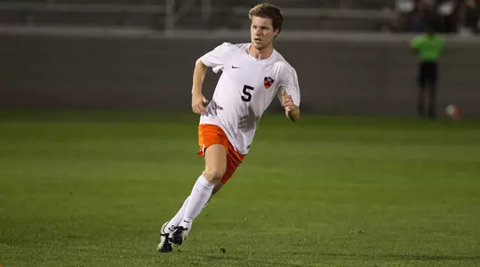 Dartmouth Wins Ivy League Men's Soccer Opener, 1-0