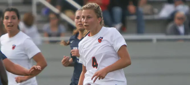 With First Place at Stake, Women's Soccer to Visit Harvard Saturday