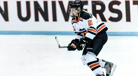 Lund Scores Game-Tying Goal in 1-1 Draw at No. 8 Quinnipiac