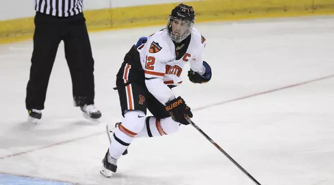 Last Minute Goal Lifts Holy Cross to 4-3 Win Over Princeton