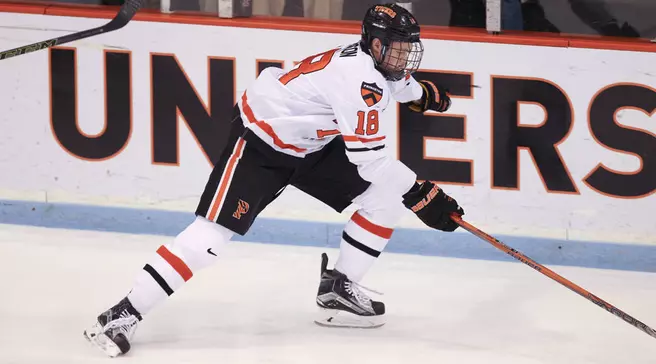 Men's Hockey Rally Falls Short at No. 16 Penn State