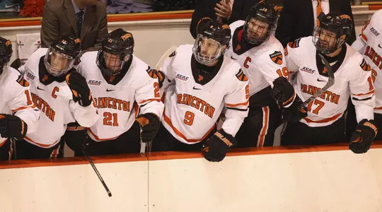 Men's Hockey Travels to No. 7 Harvard & Dartmouth