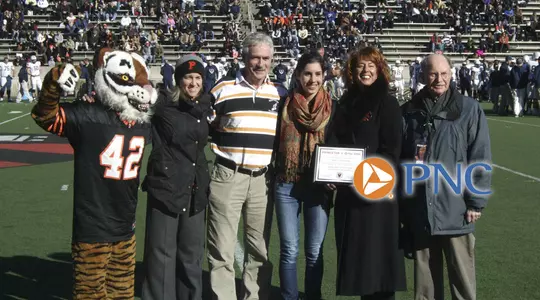 de La Bruyere and Miller Earn Student-Athlete Achiever Award