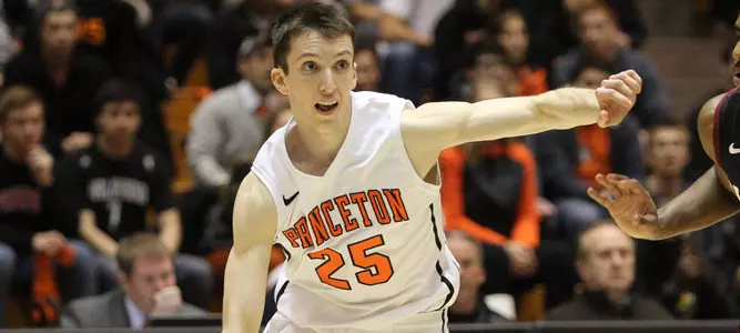 Men's Basketball Starts Strong in Second Half to Beat Brown, 75-64