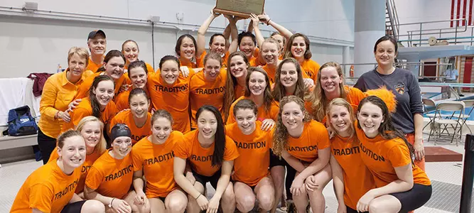 Ivy Champion Women's Swim/Dive Reloads, Ready To Open Season In Miami