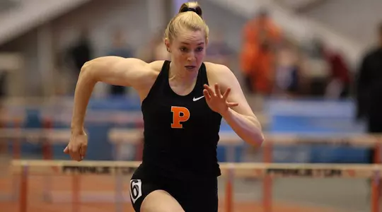 Women's Indoor Track & Field Set to Host New Year's Invitational