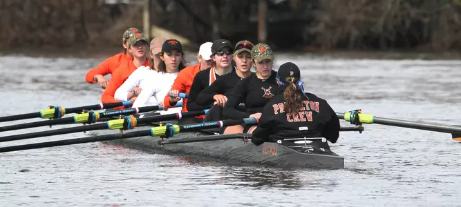 Women's Lights Make Strong Statement v. Loaded Field, Claim Knecht Silver