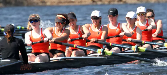 Youthful Women's Lights Bring Energy, Drive Into Opening Race w/ Radcliffe