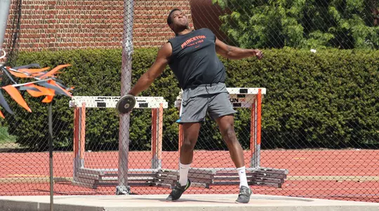 Cook Highlights Day 2 of NCAA Regionals for Men's Track & Field