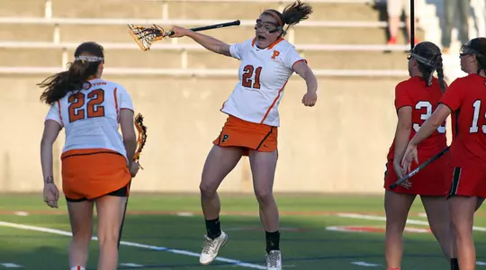 Women's Lacrosse Takes Down Fairfield 18-8 in NCAA Tournament