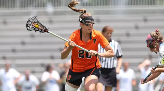 McMunn Named to IWLCA Academic Honor Roll
