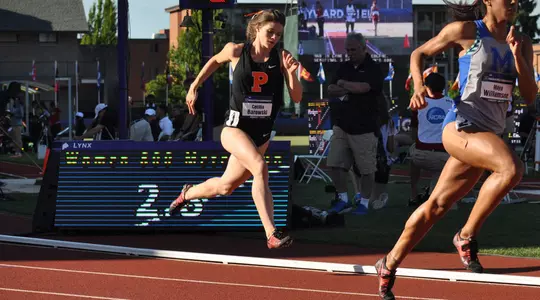 Barowski Runs Olympic Trials Qualifying Time at Stanford