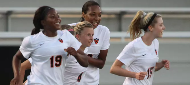 Rutgers on ESPNU, Duquesne to Visit Women's Soccer on Season's 2nd Weekend